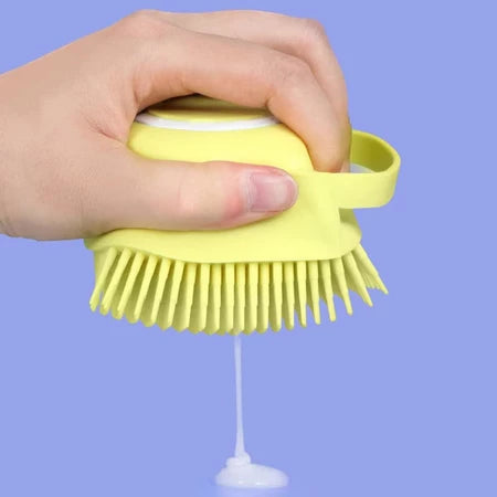 ✨ “Cepillo de Baño y Masaje para Peludos Felices”